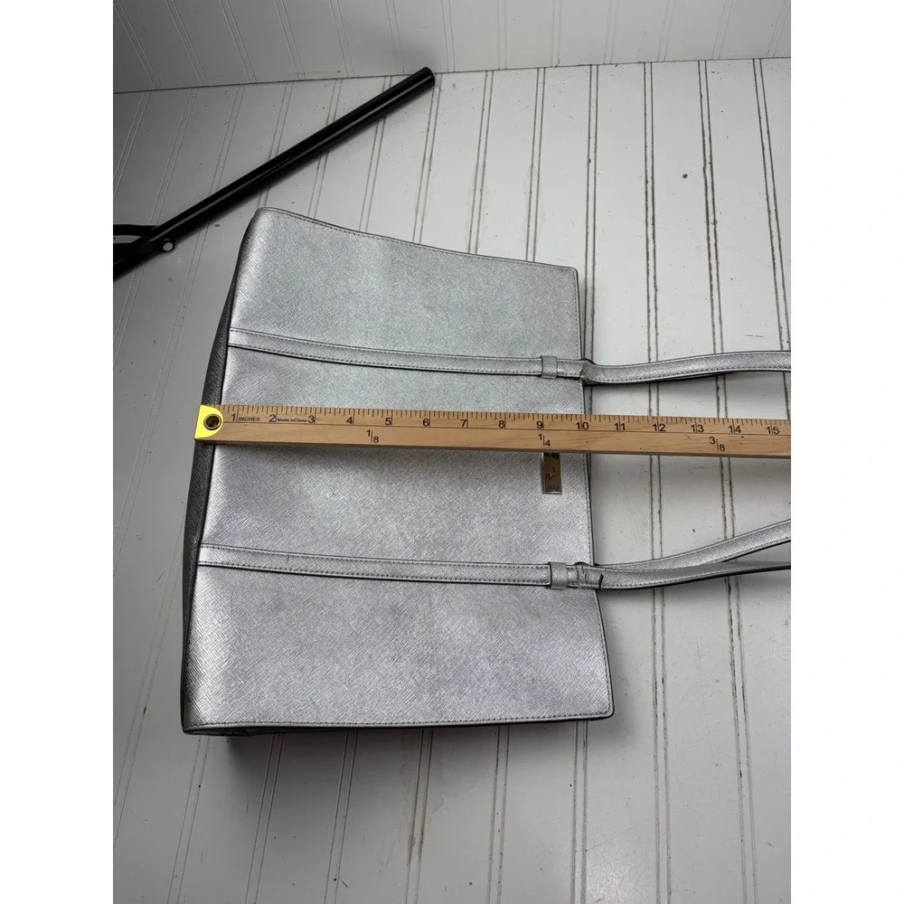 Kate Spade Vintage Silver Metallic Saffiano Leather Kenzie Shoulder Bag Purse